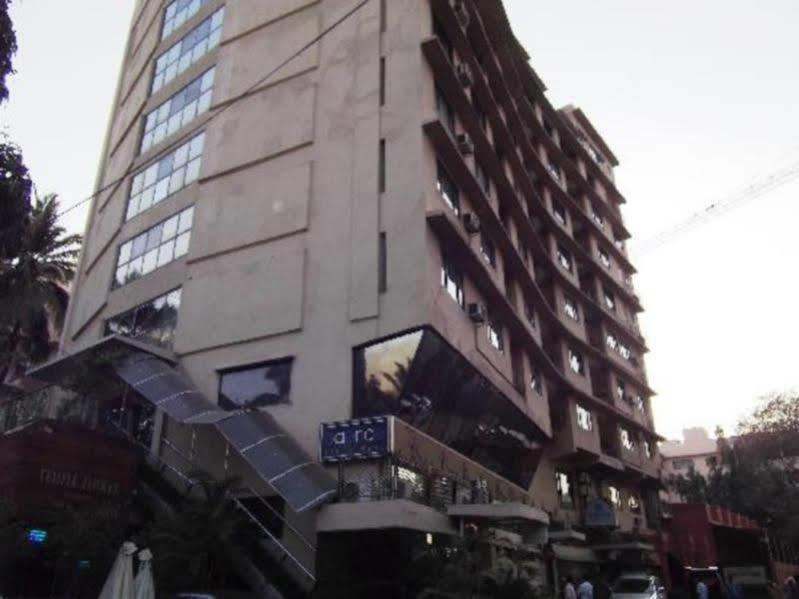 Kings International Juhu Hotel Mumbai Bagian luar foto